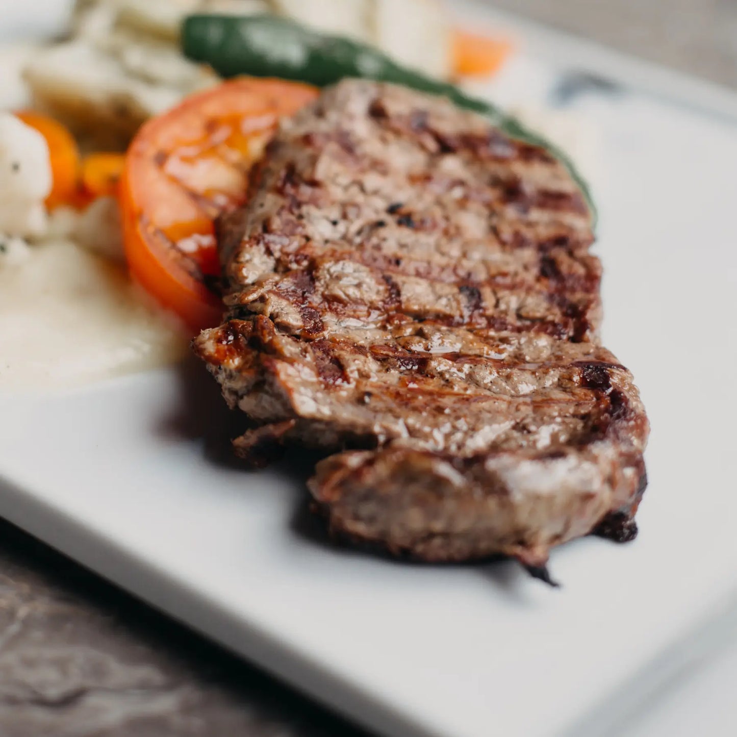 Livraison de Contrefilet de bison au Québec